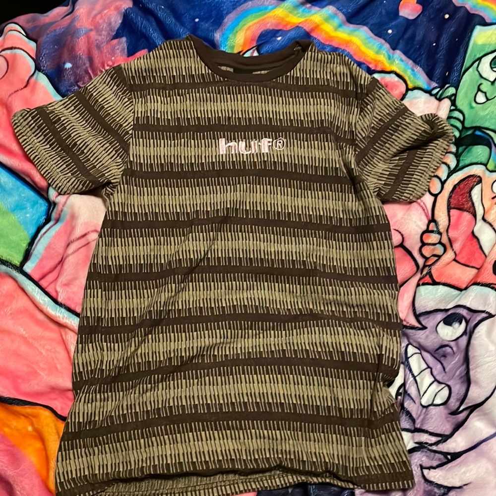 Men’s Huf Skater Tee with Brown & Cream Pattern